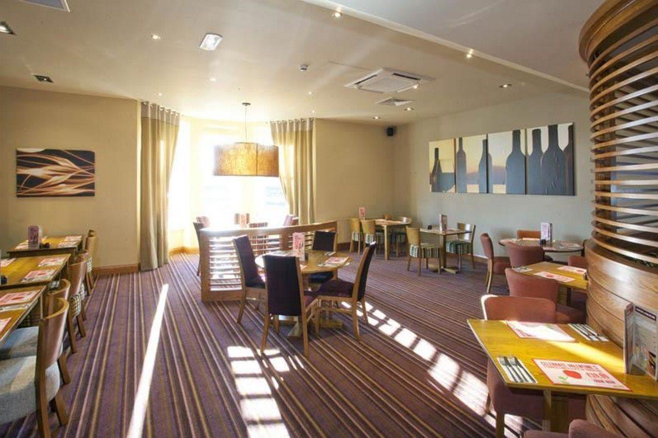 Premier Inn Inverness West Exteriér fotografie