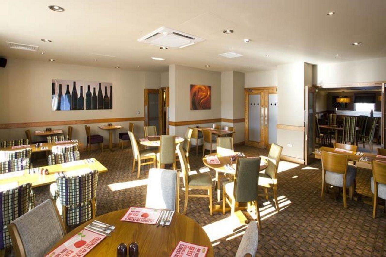 Premier Inn Inverness West Exteriér fotografie