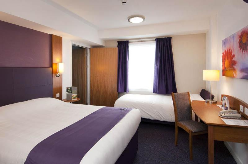 Premier Inn Inverness West Exteriér fotografie